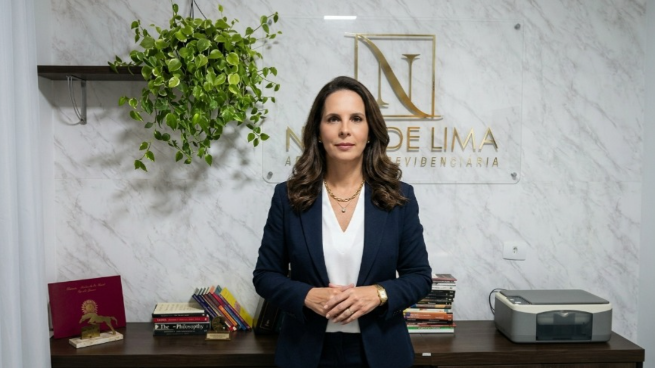 Dra. Hellen Neiva de Lima — Advogada Previdenciária